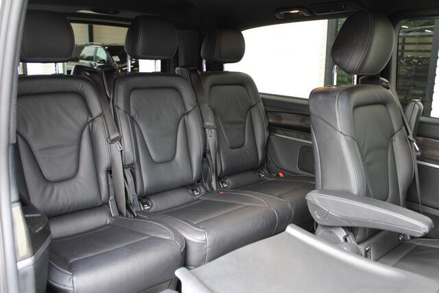 Mercedes-Benz EQV 300 / Lang / AMG / Leer / Camera / Burmester / Leer / 7-persoons / 2x Elec Schuifdeur / Nette Staat