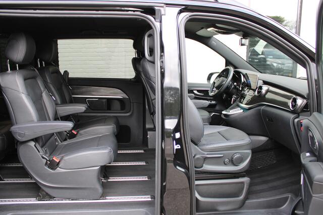 Mercedes-Benz EQV 300 / Lang / AMG / Leer / Camera / Burmester / Leer / 7-persoons / 2x Elec Schuifdeur / Nette Staat