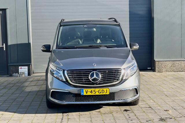 Mercedes-Benz EQV 300 Lang DC PANO LED BURMESTER LEER ACC AMG Line VOL!