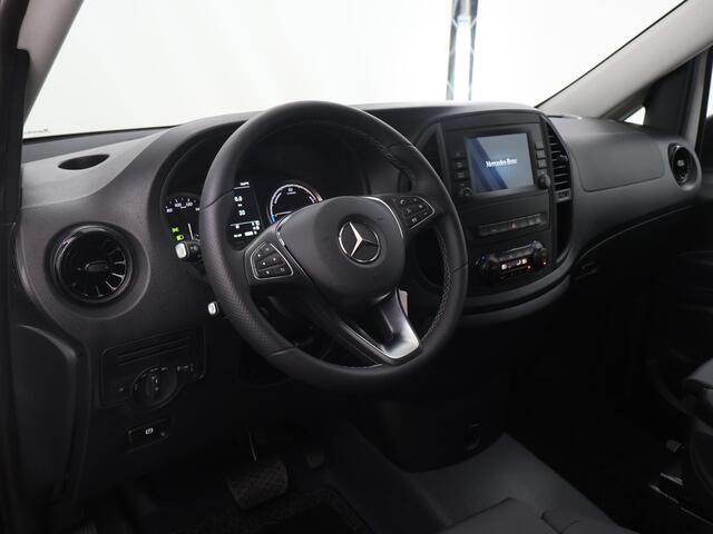 Mercedes-Benz EVITO TOURER PRO XL L3 90 kWh | 8-PERSONEN | ¤44.850,00 EX. BTW | ELEKT. SCHUIFDEUR RECHTS | PARKEERCAMERA | STOELVERWARMING | LEDEREN BEKLEDING | NAVIGATIE | CLIMATE CONTROL | CRUISE CONTROL