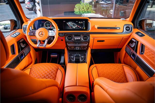 Mercedes-Benz G-KLASSE G63 - Brabus 800 | 24 inch | Sterrenhemel | Panorama | Burmester | Carbon