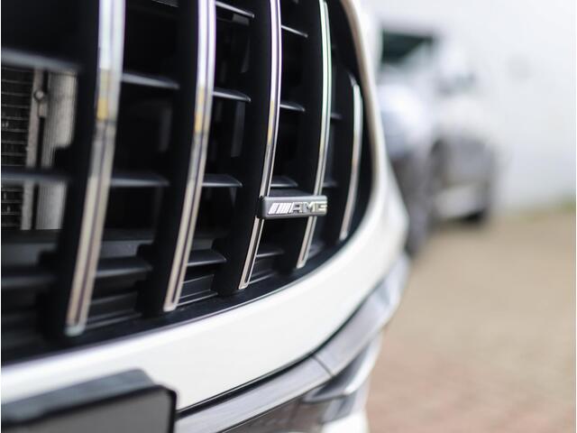 Mercedes-Benz GLA-KLASSE AMG 35 4MATIC | Trekhaak | Camera | Pano | Sfeerverlichting | Stoelverw.