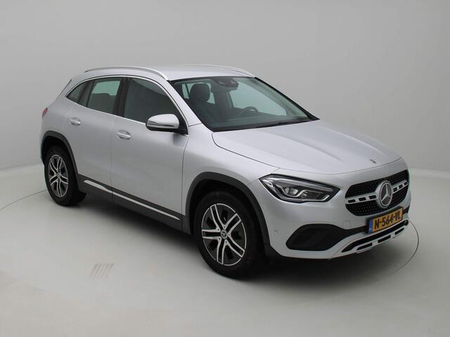 Mercedes-Benz GLA-KLASSE 200 Business Solution Luxury Aut. Nw-type Navi /Camera