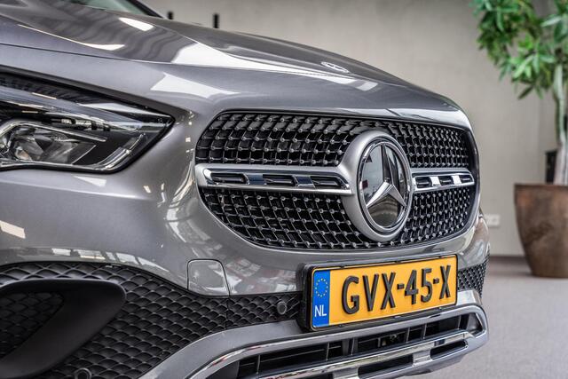 Mercedes-Benz GLA-KLASSE 250 e Luxury Line