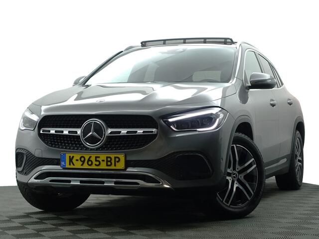 Mercedes-Benz GLA-KLASSE 200 AMG Solution Luxury Aut- Leer I Panodak I Sfeerverlichting I Memory Seats I Camera