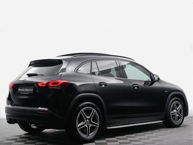 Mercedes-Benz GLA-KLASSE 250 4-Matic AMG Night Edition Aut- Panodak, Sfeerverlichting, Carbon Pakket, Sideskirts, Camera