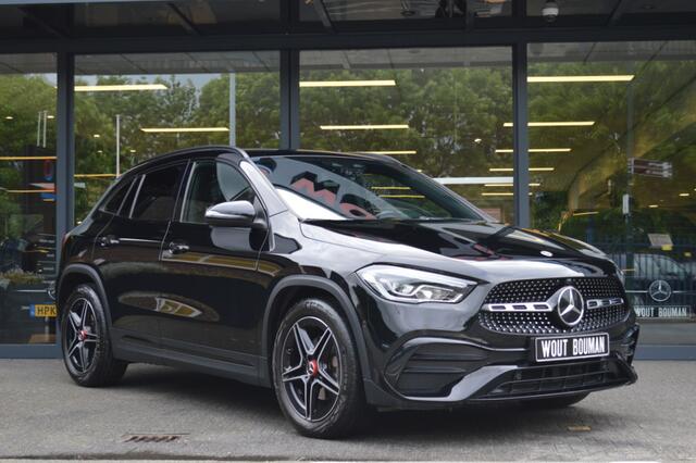 Mercedes-Benz GLA-KLASSE 200 AMG Led Widescreen Sfeer Camera Night Augmented Pdc