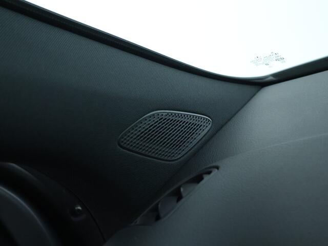 Mercedes-Benz GLA-KLASSE 250 e Business Solution AMG | Trekhaak | Nightpakket | Parkeerpakket met achteruitrijcamera | Keyless-Go comfortpakket | GUARD 360 ° Vehicle protection Plus | EASY PACK achterklep | Dodehoekassistent |