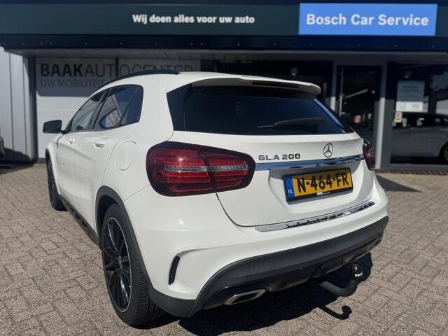 Mercedes-Benz GLA-KLASSE 200 Business | Camera | Navi | Leer | Trekhaak