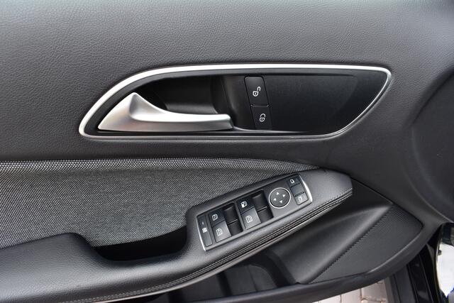 Mercedes-Benz GLA-KLASSE 180 d Prestige