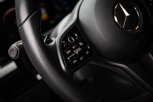 Mercedes-Benz GLA-KLASSE 250 e Business Solution AMG Limited , Trekhaak, Achteruitrijcamera, Voorstoelen verwarmd, Cruise control