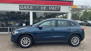 mercedes-benz-gla-klasse-180-busine