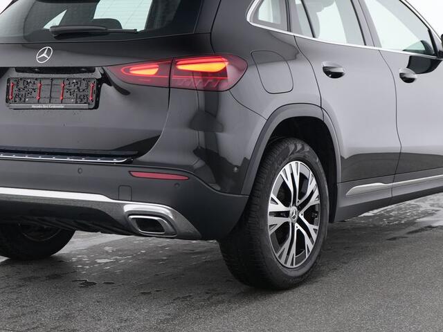 Mercedes-Benz GLA-KLASSE 250 e Plug-In Hybride | Progressive Line Advanced | Burmester® | Dodehoek Assist | Memory Voorstoelen | Stuur en Stoelverwarming | Ledkoplampen | Inclusief 24 maanden MB Certified garantie voor Europa.