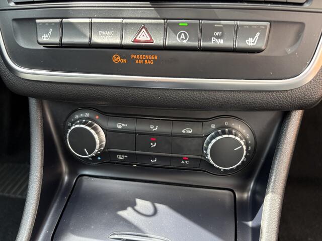 Mercedes-Benz GLA-KLASSE 200 Prestige PANORAMA/CAMERA/AUTOMAAT