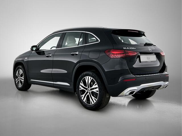 Mercedes-Benz GLA-KLASSE 250 e Business Solution Luxury | Trekhaak | Parkeerpakket met achteruitrijcamera | Keyless-Go comfortpakket | GUARD 360 ° Vehicle protection Plus | EASY PACK achterklep | USB-pakket plus |
