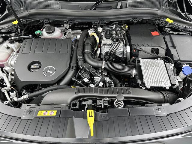 Mercedes-Benz GLA-KLASSE 250 e Business Solution Luxury | Trekhaak | Parkeerpakket met achteruitrijcamera | Keyless-Go comfortpakket | GUARD 360 ° Vehicle protection Plus | EASY PACK achterklep | USB-pakket plus |