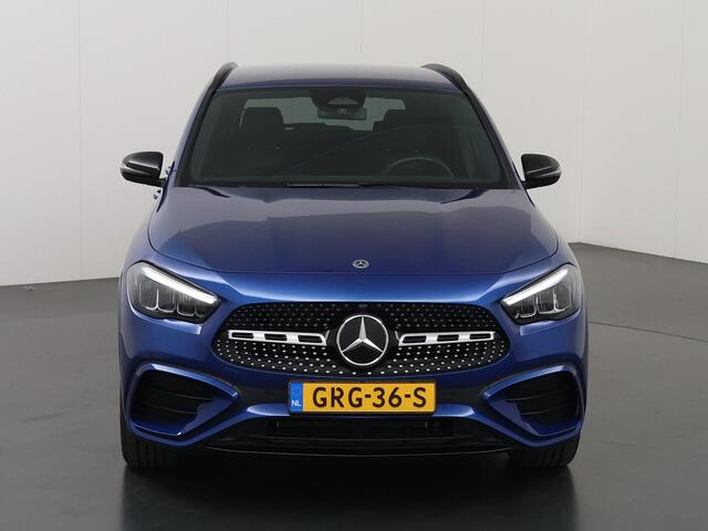Mercedes-Benz GLA-KLASSE 250 e Star Edition | AMG | Night | Keyless | Sfeerverlichting | Stoelverwarming |