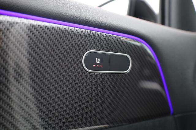 Mercedes-Benz GLA-KLASSE 250 e AMG Line | Augmented Reality | Burmester | Trekhaak | All Season | Dodehoek