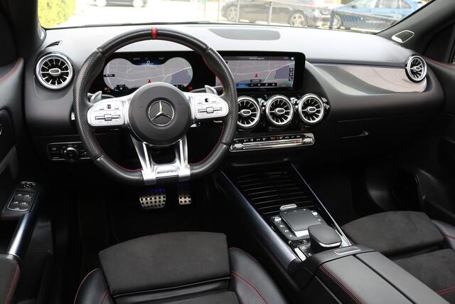 Mercedes-Benz GLA-KLASSE AMG 35 4MATIC AMG NightPakket 306PK (31.249Km Panodak Sportleder/Memory Carplay Burmester Widescreen M-Bux Full-Led 20InchAMG PrivacyGlass)