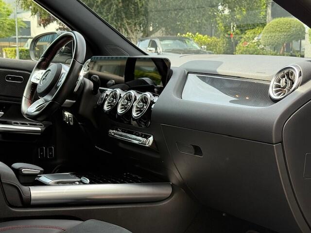 Mercedes-Benz GLA-KLASSE 250 e AMG Line LED | CLIMA | SFEERVERLICHTING