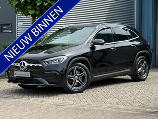 mercedes-benz-gla-klasse-250-e-amg-