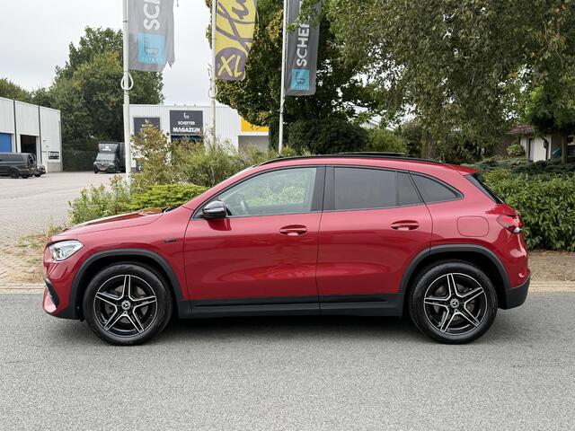 Mercedes-Benz GLA-KLASSE 250e AMG 218PK PanooTrekhaak