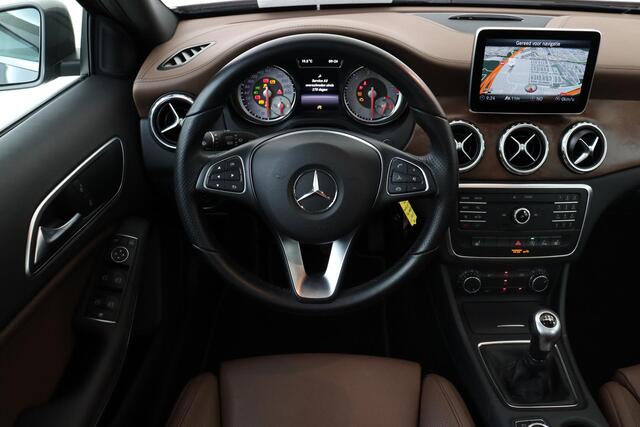 Mercedes-Benz GLA-KLASSE 200 AMBITION -PANO.DAK|DODEHOEK|CAMERA|URBAN|LEDER|KEYLESS