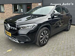 mercedes-benz-gla-klasse-250-e-amg-