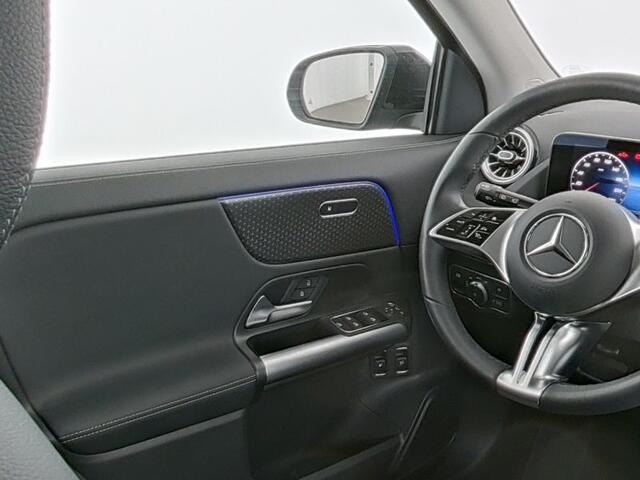 Mercedes-Benz GLA-KLASSE 250 e Plug-In Hybride Edition Progressive Line | Night Pakket | Multibeam Koplampen | Distronic | 11 kW Laden | Stuur en Stoelverwarming. Inclusief 24 maanden MB Certified garantie voor Europa.