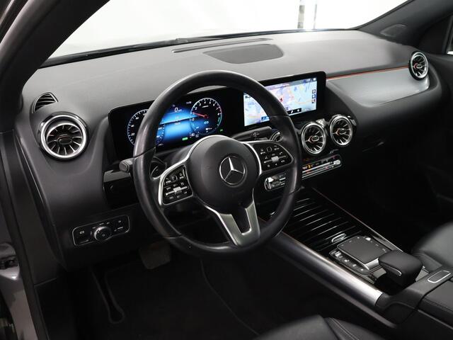 Mercedes-Benz GLA-KLASSE 250 e Luxury Line | Panoramadak | Night pakket | Multibeam |