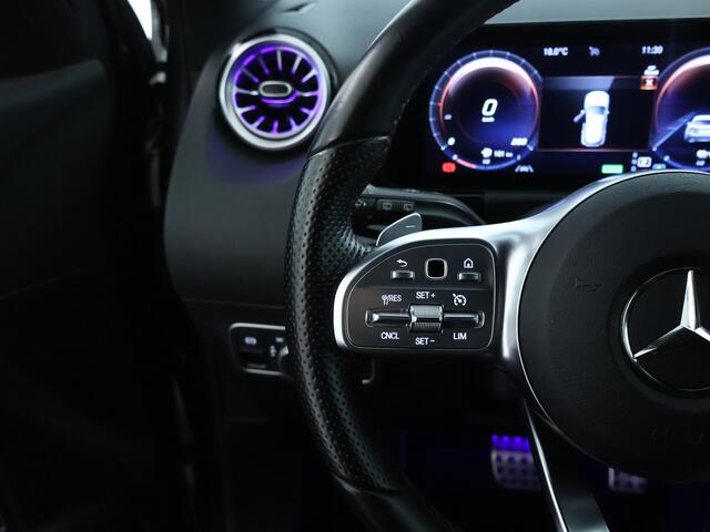 Mercedes-Benz GLA-KLASSE 250 e AMG Plug-In Hybride AMG Line | Sfeerverlichting | Achteruitrijcamera | Stoelverwarming voor. | Ledkoplampen. Inclusief 48 maanden MB Certified garantie voor Europa.