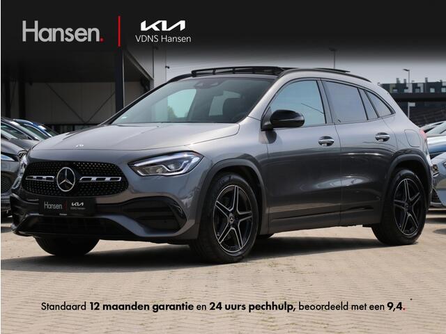 Mercedes-Benz GLA-KLASSE 180 AMG Line I Panoramadak I Trekhaak I Leder I Widescreen
