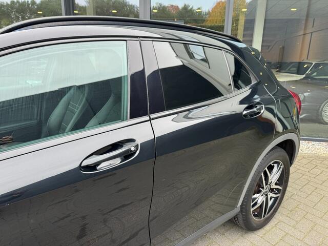 Mercedes-Benz GLA-KLASSE 180 Sport Night Edition ,Xenon,Nav,Clima,Stoelverw,Standkachel,Camera