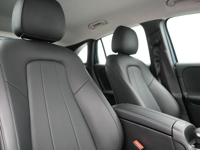 Mercedes-Benz GLA-KLASSE 250 e Style Plug In Hybrid 218pk Dealer O.H. PHEV | 360 Camera | Adaptive Cruise | Apple Carplay | Widescreen Navigatie | Lederen Sportstoelen Verwarmd | 18" L.M | Virtual | DAB |