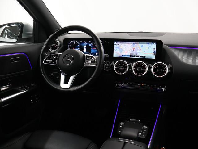 Mercedes-Benz GLA-KLASSE 250 e Progressive | Stoelverwarming | Widescreen | Sfeerverlichting | Achteruitrijcamera |