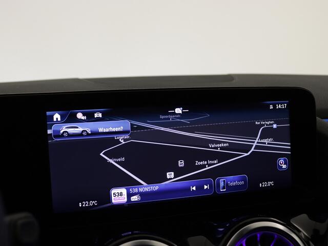 Mercedes-Benz GLA-KLASSE 180 AMG Line | Nightpakket | Parkeerpakket met achteruitrijcamera | Keyless-Go comfortpakket | USB-pakket plus | Dodehoekassistent | GUARD 360 ° Vehicle protection Plus |