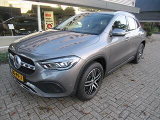 mercedes-benz-gla-klasse-200-urban-