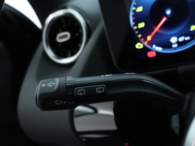 Mercedes-Benz GLA-KLASSE 250 e Plug-In Hybride Trekhaak | Night Pakket |Stoelverwarming voor | Distronic | Achteruitrijcamera | Keyless go | Dodehoek Assist.. Inclusief 24 maanden MB Certified garantie voor Europa.