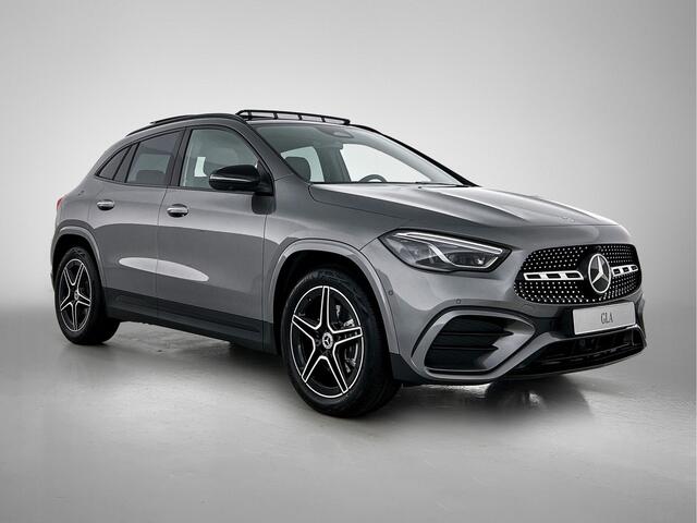 Mercedes-Benz GLA-KLASSE 180 Business Solution AMG | Premium Plus Pakket | Nightpakket | GUARD 360° Vehicle protection Plus | Trekhaak | Smartphone Integratie | Head-up display | 360°-camera | MULTIBEAM LED |