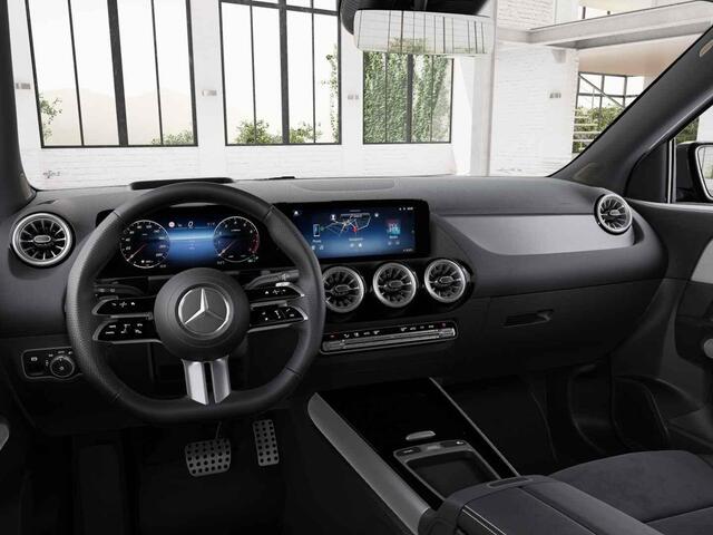 Mercedes-Benz GLA-KLASSE 180 Business Solution AMG