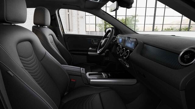 Mercedes-Benz GLA-KLASSE 250 e Luxury Line | Trekhaak | Rij assistentie pakket | Panoramadak | Memory stoelen |