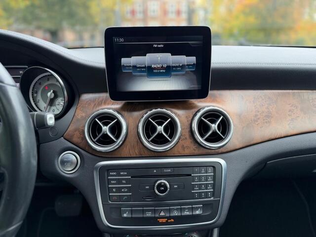 Mercedes-Benz GLA-KLASSE 250 Ambition | Pano | Memory | NWE Service & APK |