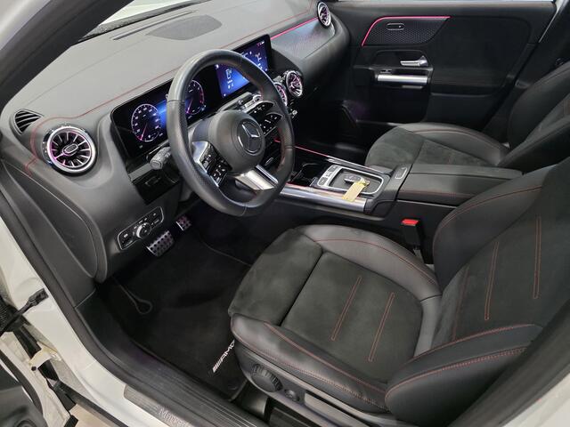 Mercedes-Benz GLA-KLASSE 200 AMG Line |CAMERA|CARPLAY|Sfeerverlichting|