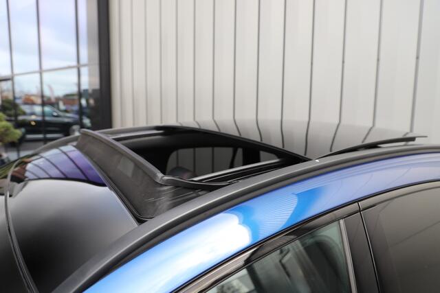 Mercedes-Benz GLA-KLASSE 250e AMG | 218PK | Head-up | Keyless-go | Burmester | Pano | Sfeerverlichting | Memory | Stuurwielverw. | Distronic | 2025.