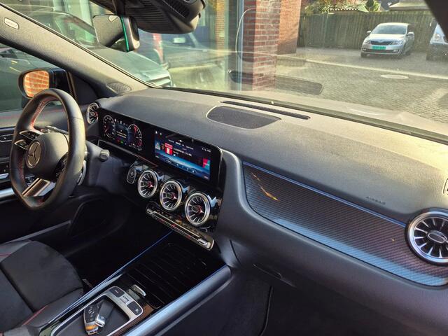 Mercedes-Benz GLA-KLASSE 250 HYbrid Automaat AMG line