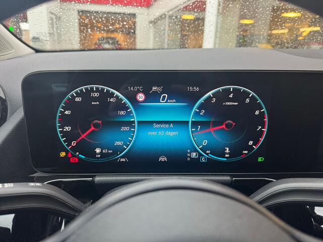 Mercedes-Benz GLA-KLASSE 180 Business Solution