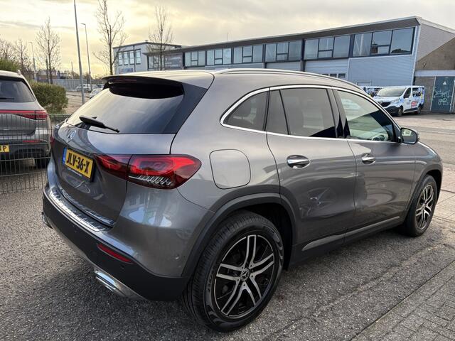 Mercedes-Benz GLA-KLASSE 250 e Progressive