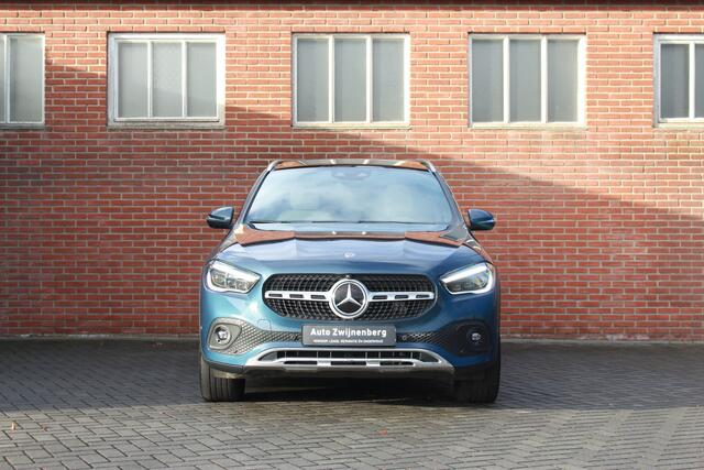 Mercedes-Benz GLA-KLASSE 250 e Progressive | Pano | Distronic | Memory |