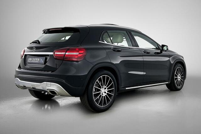 Mercedes-Benz GLA-KLASSE 180 Premium Plus Pano, Navi, 18 inch
