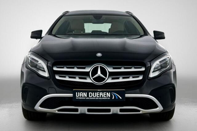 Mercedes-Benz GLA-KLASSE 180 Premium Plus Pano, Navi, 18 inch